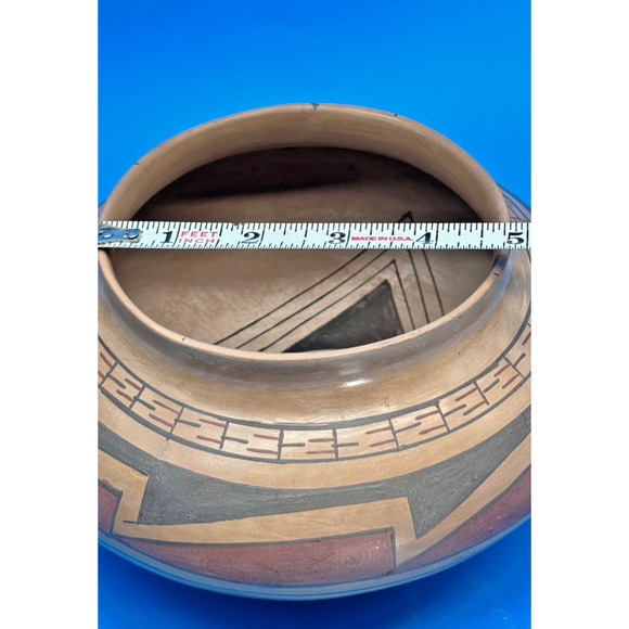 Emeterio Ortiz R, Signed Pottery Mata Ortiz, Black Scarab Beetle Design interior - Picture 10 of 15